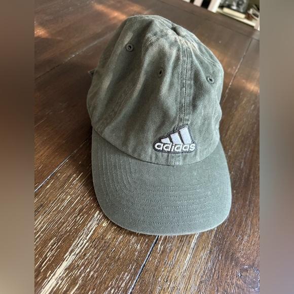 Adidas Climalite hat - Picture 6 of 11